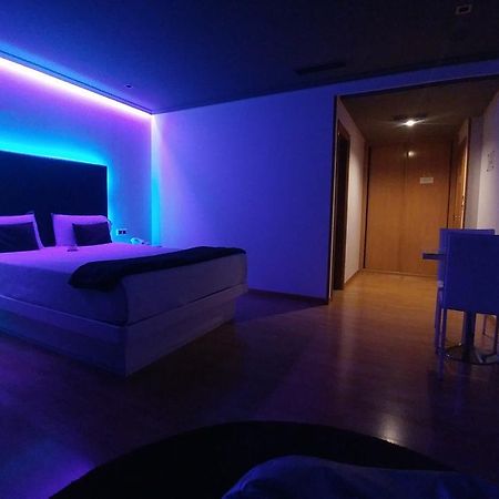 Motel Trebol Tui Zewnętrze zdjęcie